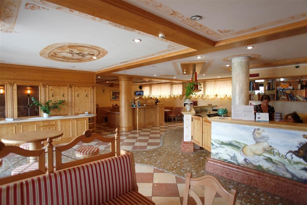 San Felice Breakfast Room